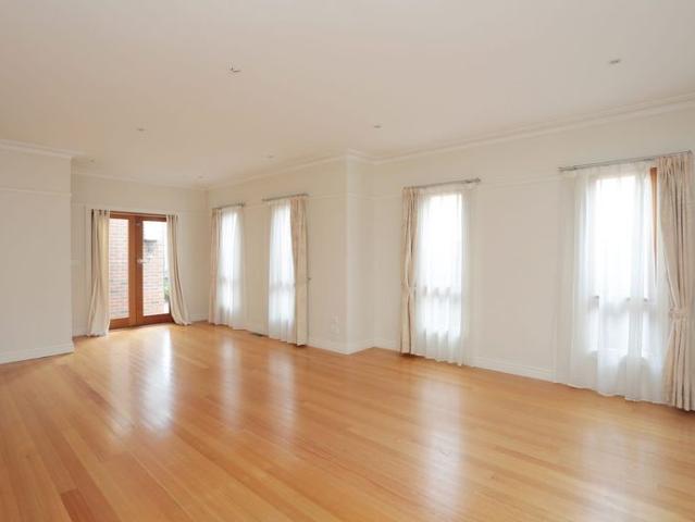 Townhouse for rent in Camerons Creek, Victoria