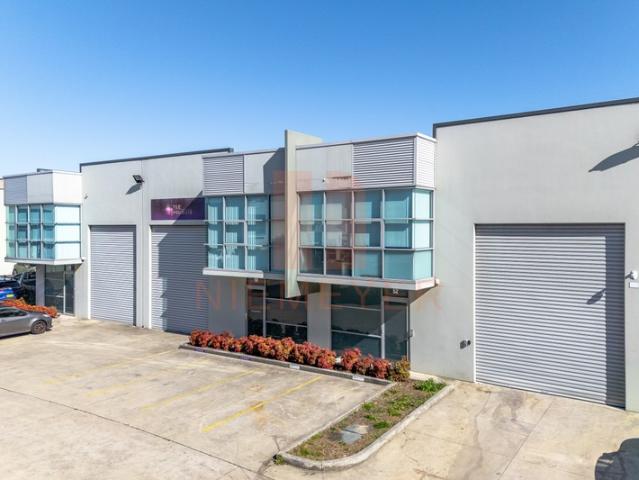 Warehouse for rent in Chipping Norton, Sydney