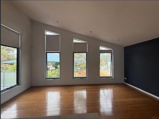 Townhouse for rent in Camerons Creek, Victoria