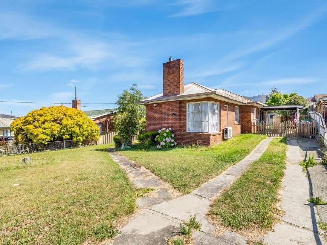 House for sale in Derwent Park