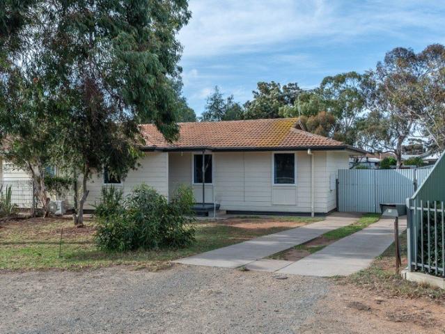 Duplex for sale in Brinkley, South Australia