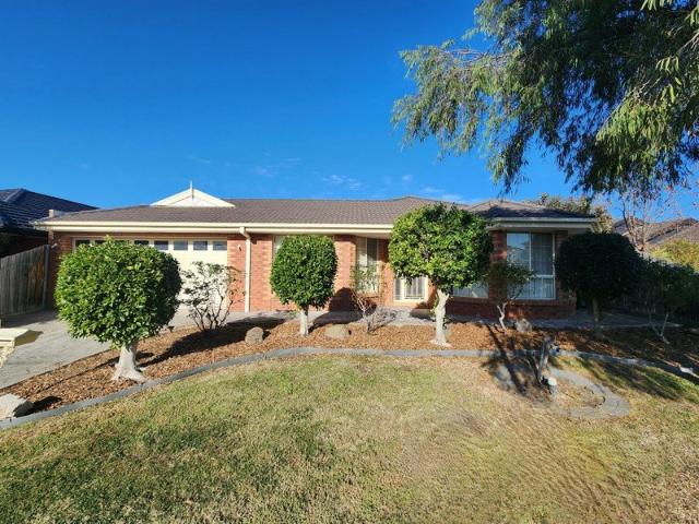 House for rent in Rose Hedge, Melbourne
