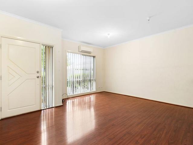 Townhouse for rent in Camerons Creek, Victoria