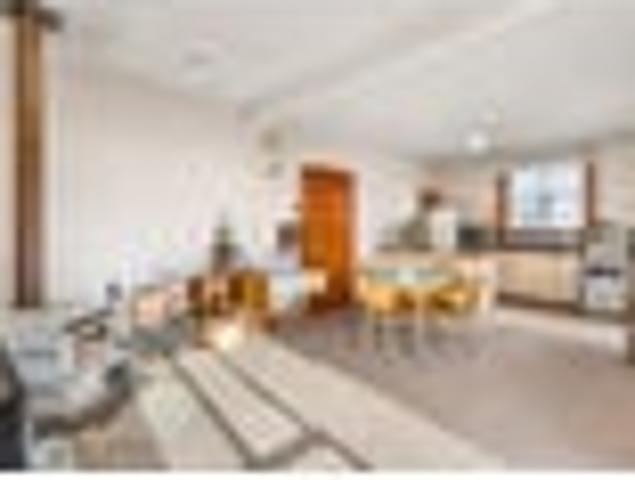 House for sale in Otakou