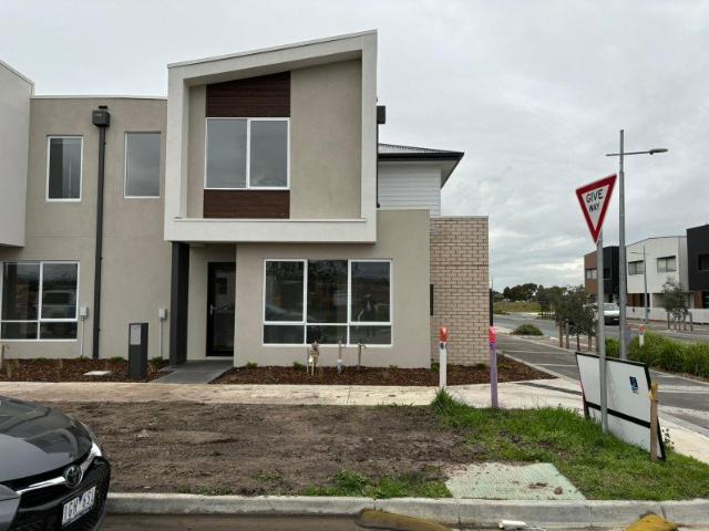 House for rent in Olio, Melbourne