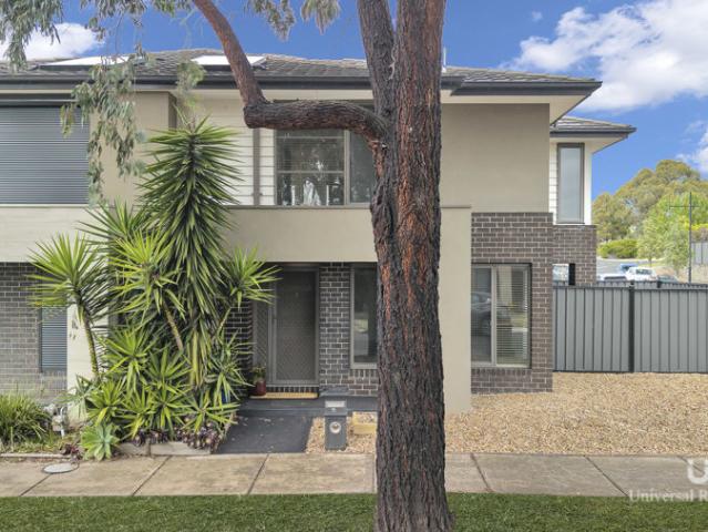 Townhouse for sale in Camerons Creek, Victoria