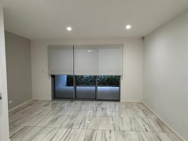 Townhouse for rent in Toombul, Queensland