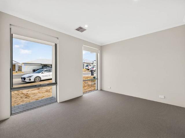 House for rent in Yanchep, Western Australia