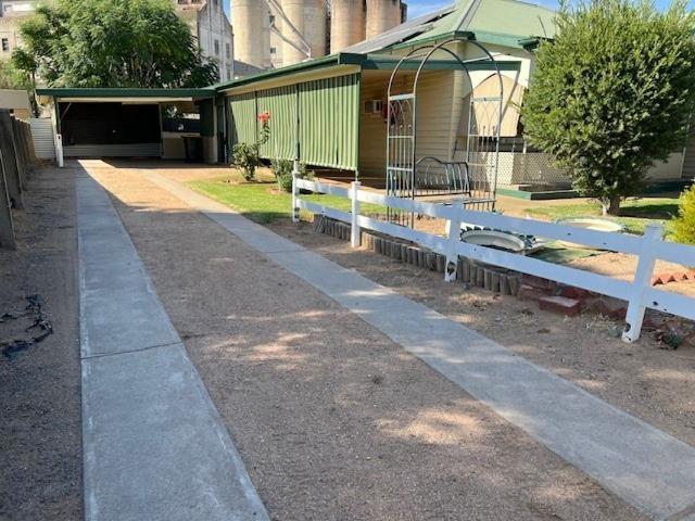 Cottage for sale in Charlton