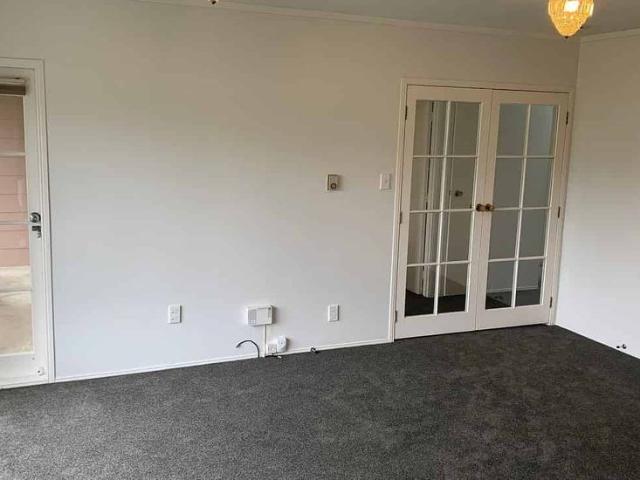 Townhouse for rent in Wairau Valley