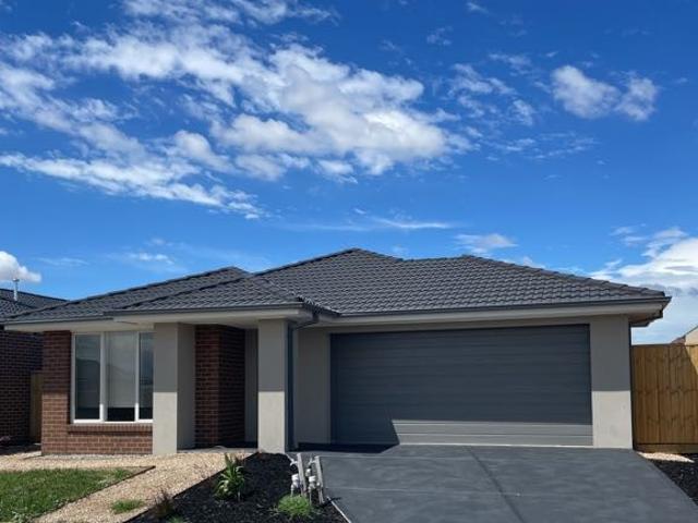 House for rent in Mickleham, Victoria