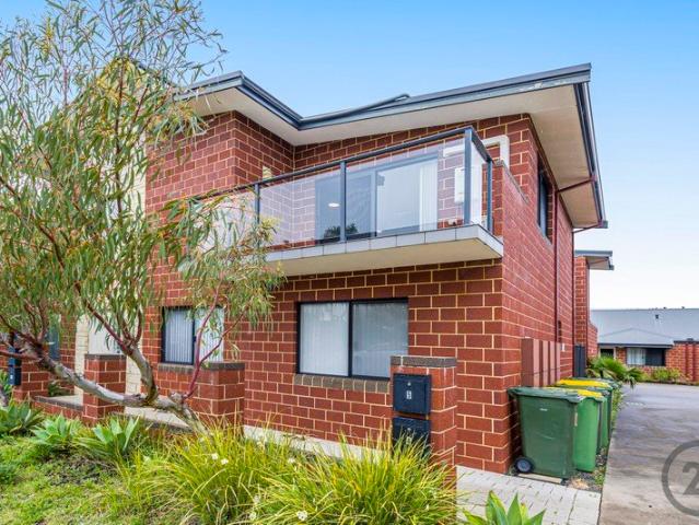 Townhouse for rent in Parklands, Western Australia