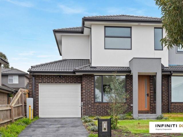 Townhouse for rent in Camerons Creek, Victoria
