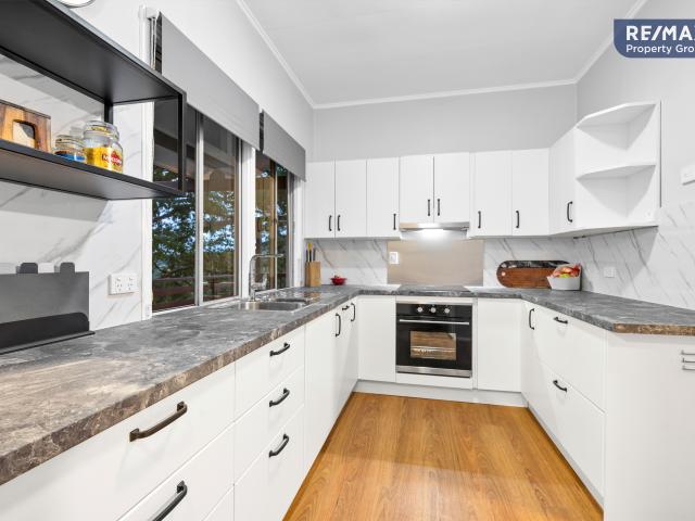 Cottage for sale in Canina, Queensland