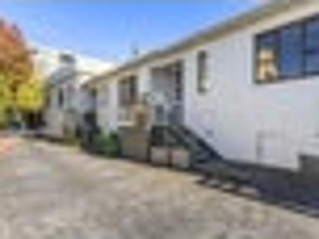Apartment for sale in Newmarket