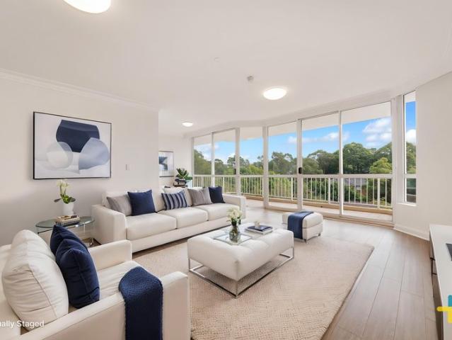 Apartment for rent in Lower North Shore, Sydney