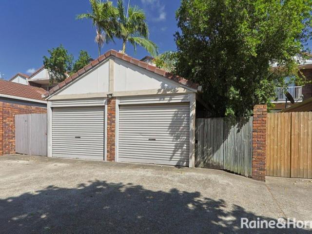 Townhouse for sale in Toombul, Queensland