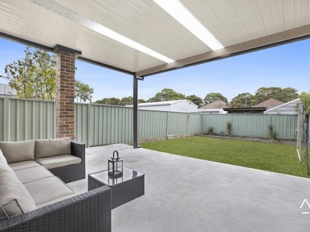 Duplex for rent in Sydney, New South Wales