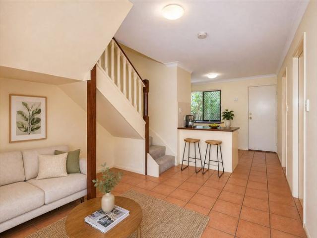 Townhouse for rent in Toombul, Queensland