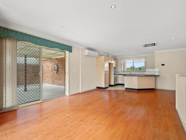 Townhouse for rent in Gosford, New South Wales