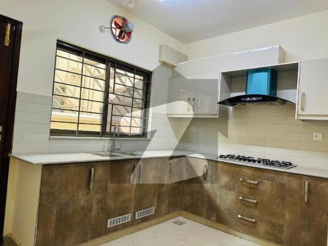 House for sale in Multan, Islamabad Capital Territory