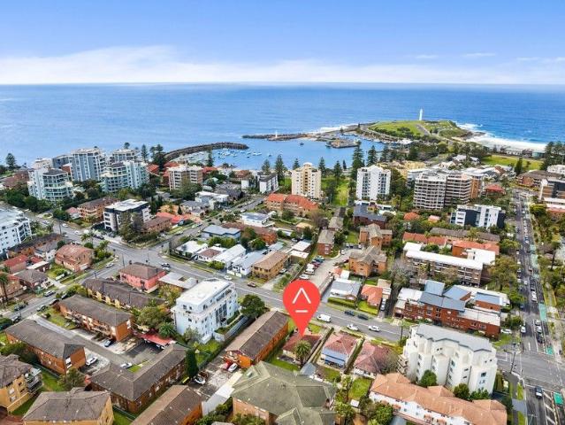 House for sale in Wollongong West, New South Wales