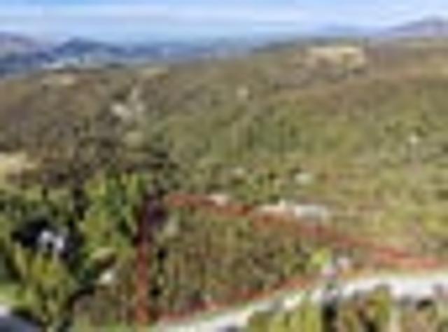 Land for sale in Canterbury
