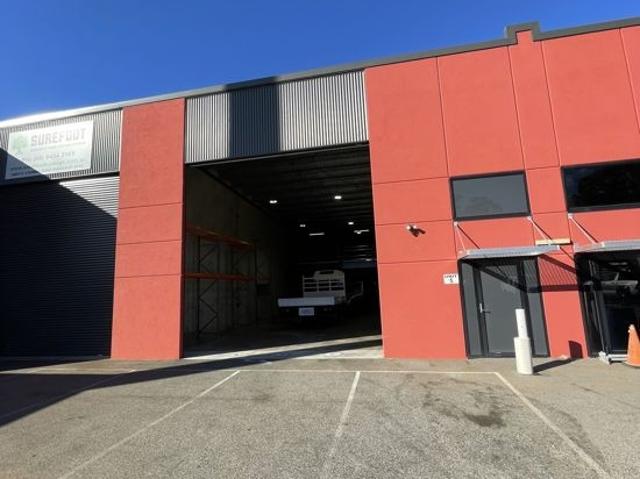 Warehouse for rent in Yangebup, Western Australia