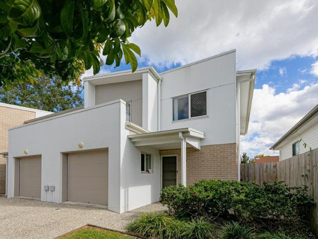 Townhouse for sale in Toombul, Queensland