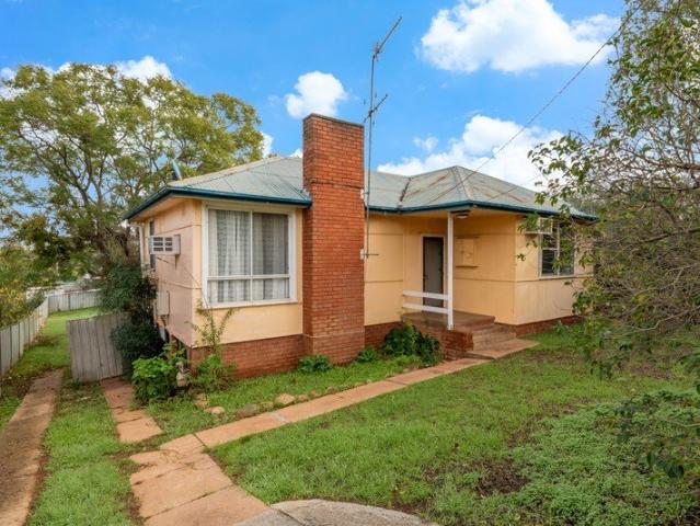 House for sale in Parkes, New South Wales