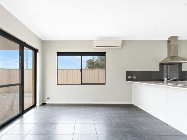 House for sale in Hammond Park, Western Australia