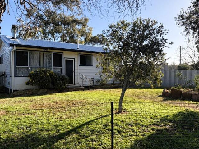 House for sale in Darlington Point, New South Wales