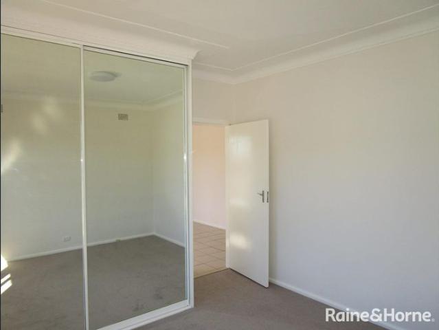 House for rent in Wollongong West, New South Wales