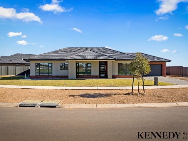 House for sale in Yarrawonga, Victoria