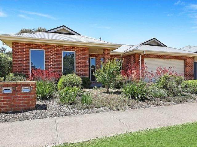 House for rent in Cambridge Drive, Mansfield