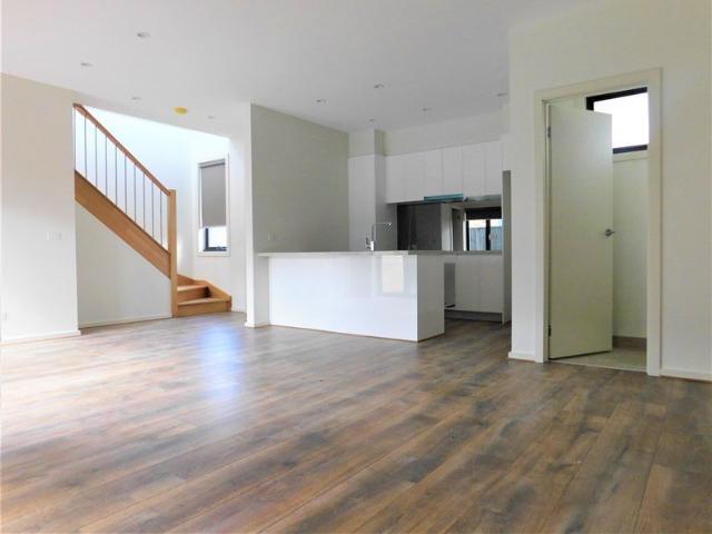 Townhouse for rent in Tullamarine, Melbourne