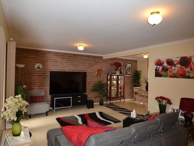 Townhouse for rent in Toombul, Queensland
