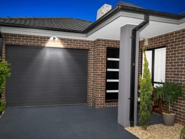 Townhouse for rent in Glenroy, Melbourne