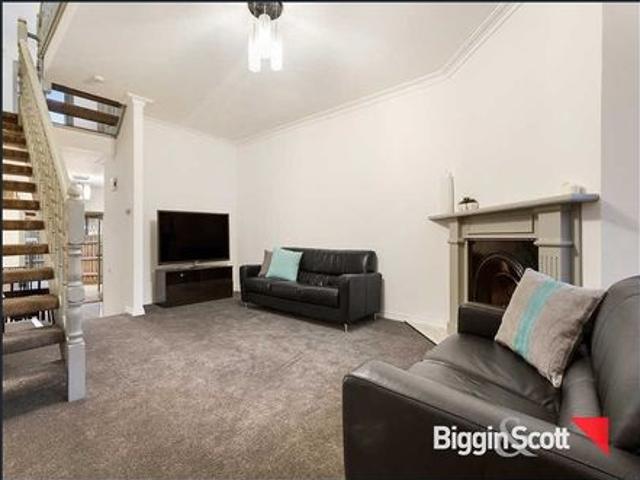 Townhouse for rent in Richmond, Melbourne