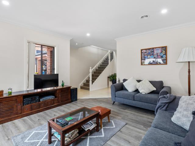 Townhouse for sale in Camerons Creek, Victoria
