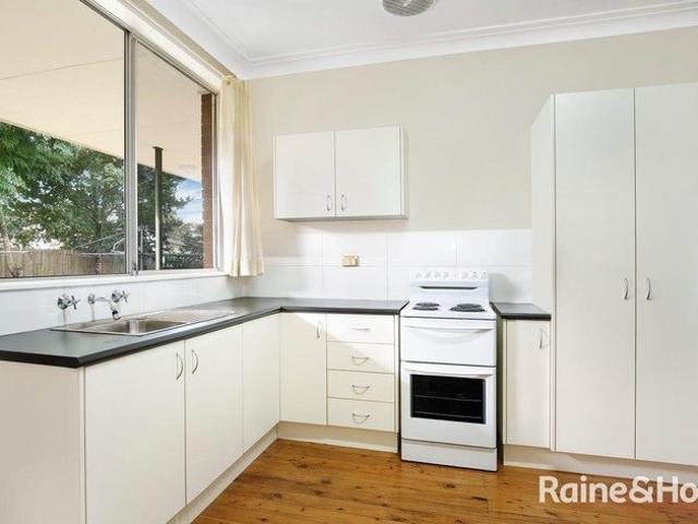 House for rent in Wollongong West, New South Wales