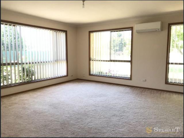 Apartment for rent in Elliminyt, Victoria