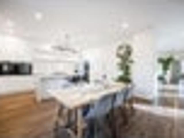 House for sale in Paremoremo, Oroua County