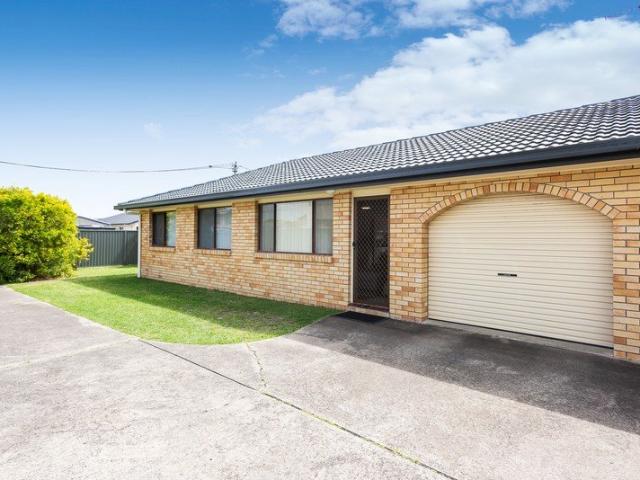 Duplex for rent in Fernbrook, Queensland