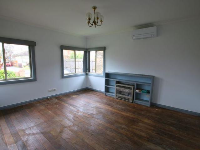 House for rent in Preston, Melbourne