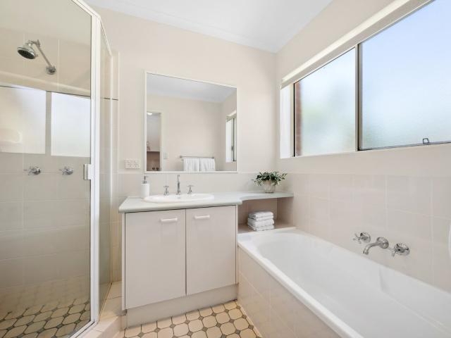 Apartment for sale in Kings Creek, Queensland