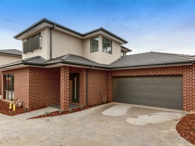 Townhouse for rent in Rowville, Melbourne