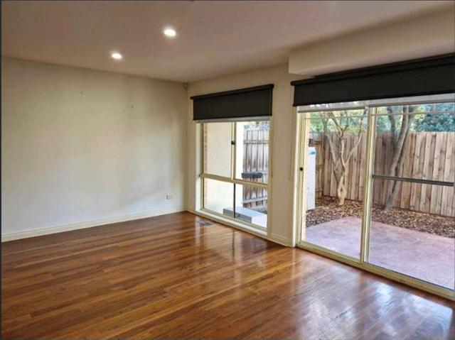 Townhouse for rent in Camerons Creek, Victoria