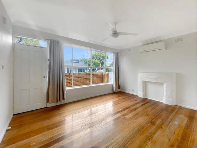 Apartment for rent in Chilwell, Geelong