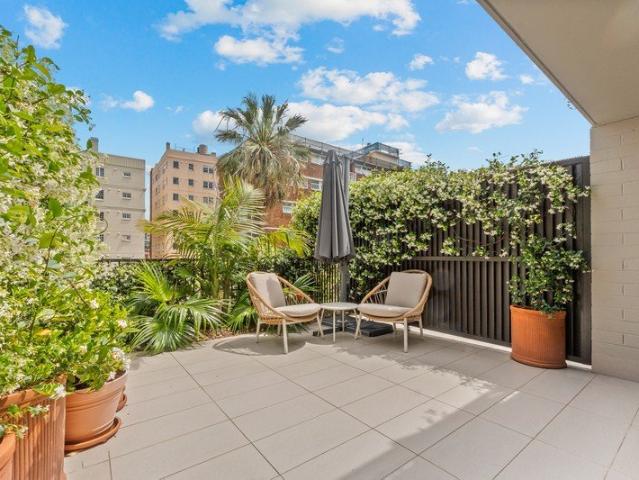 Granny Flat for sale in Elizabeth Bay, Sydney
